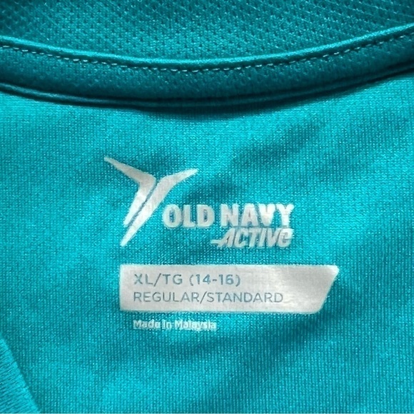 OLD navy dri fit green athletic short sleeved top, boy’s youth XL - Picture 3 of 3